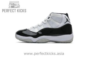 378037-100 Air Jordan 11 Retro “Concord”