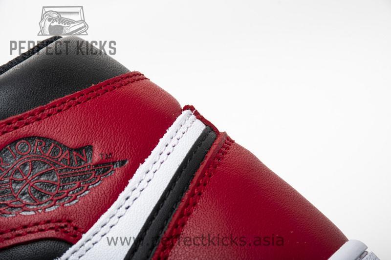 Air Jordan 1 OG High 'Black Toe' 555088-125 - Image 14