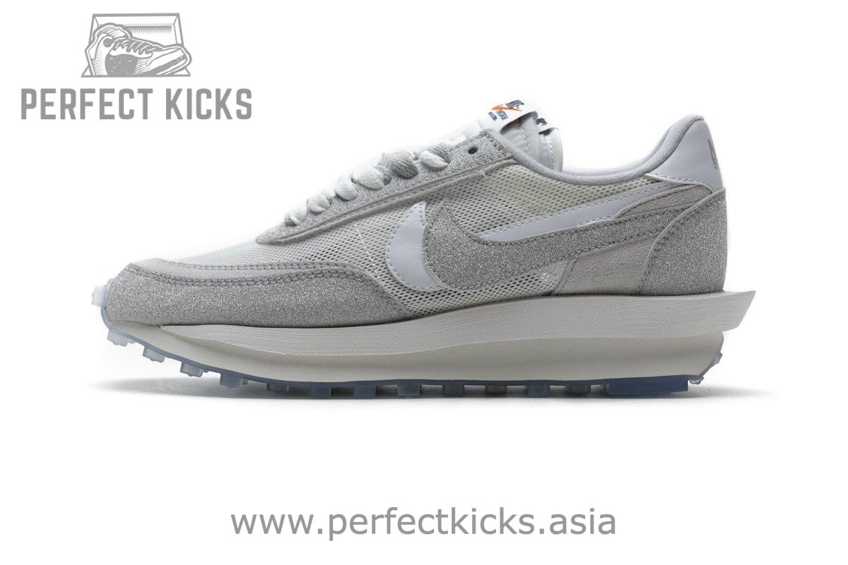 BV5053-100 Sacai x Nike LDWaffle White Bright White - Image 9