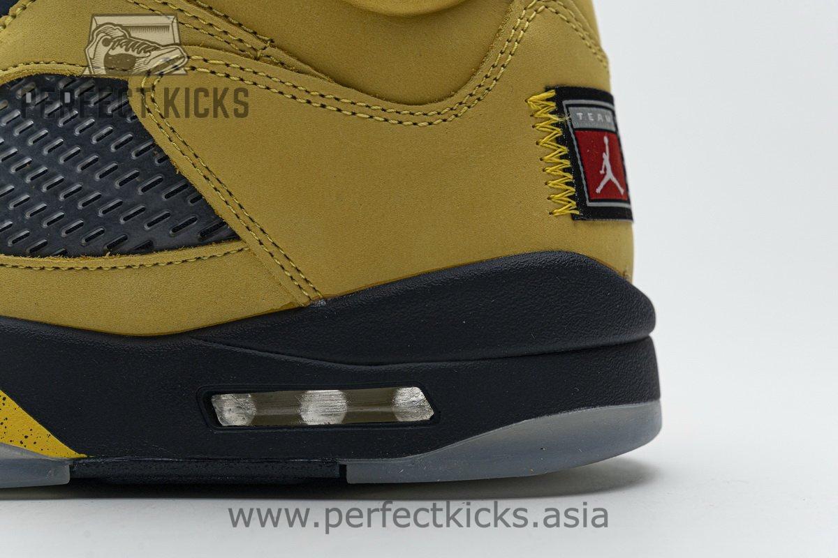 CQ9541-704 Air Jordan 5 Retro SE "Michigan" - Image 11