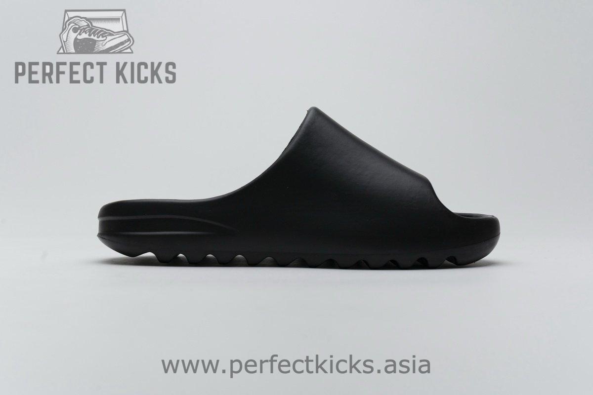 FB6348 adidas Yeezy Slide “Black” - Image 9