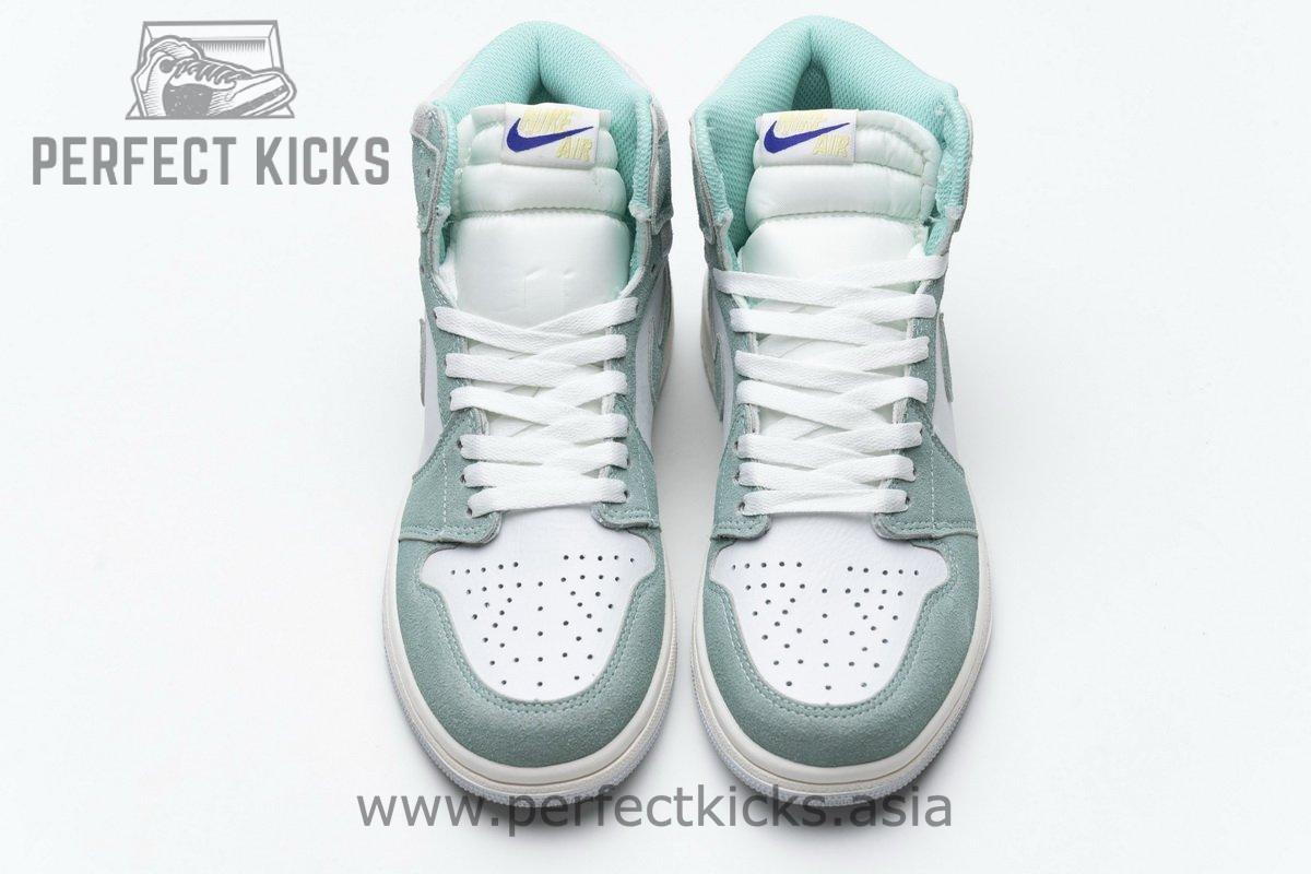 555088-311 Air Jordan 1 OG Hi Retro“Turbo Green” - Image 5