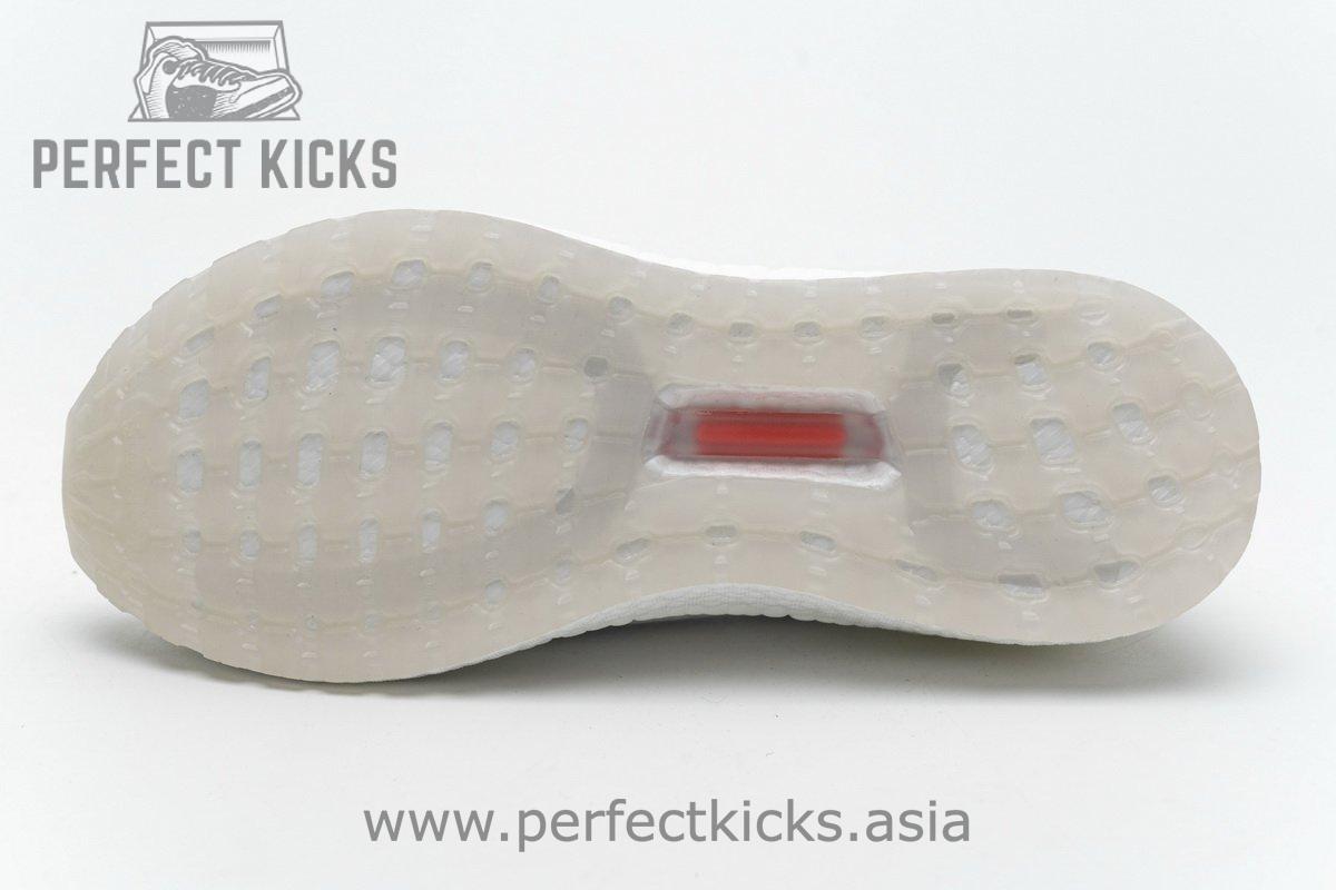 EG0725 adidas Ultra BOOST 20 White - Image 15