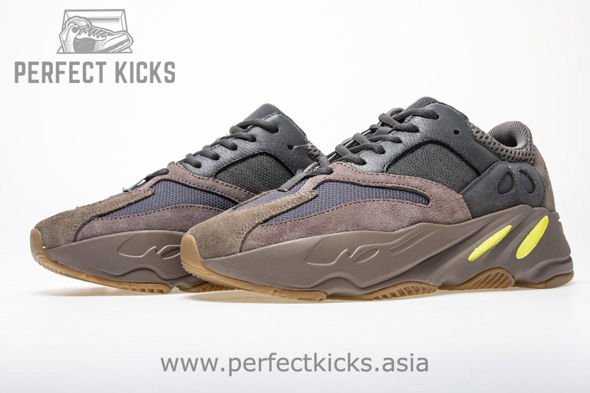 Yeezy Boost 700 “Mauve” EE9614 - Image 3