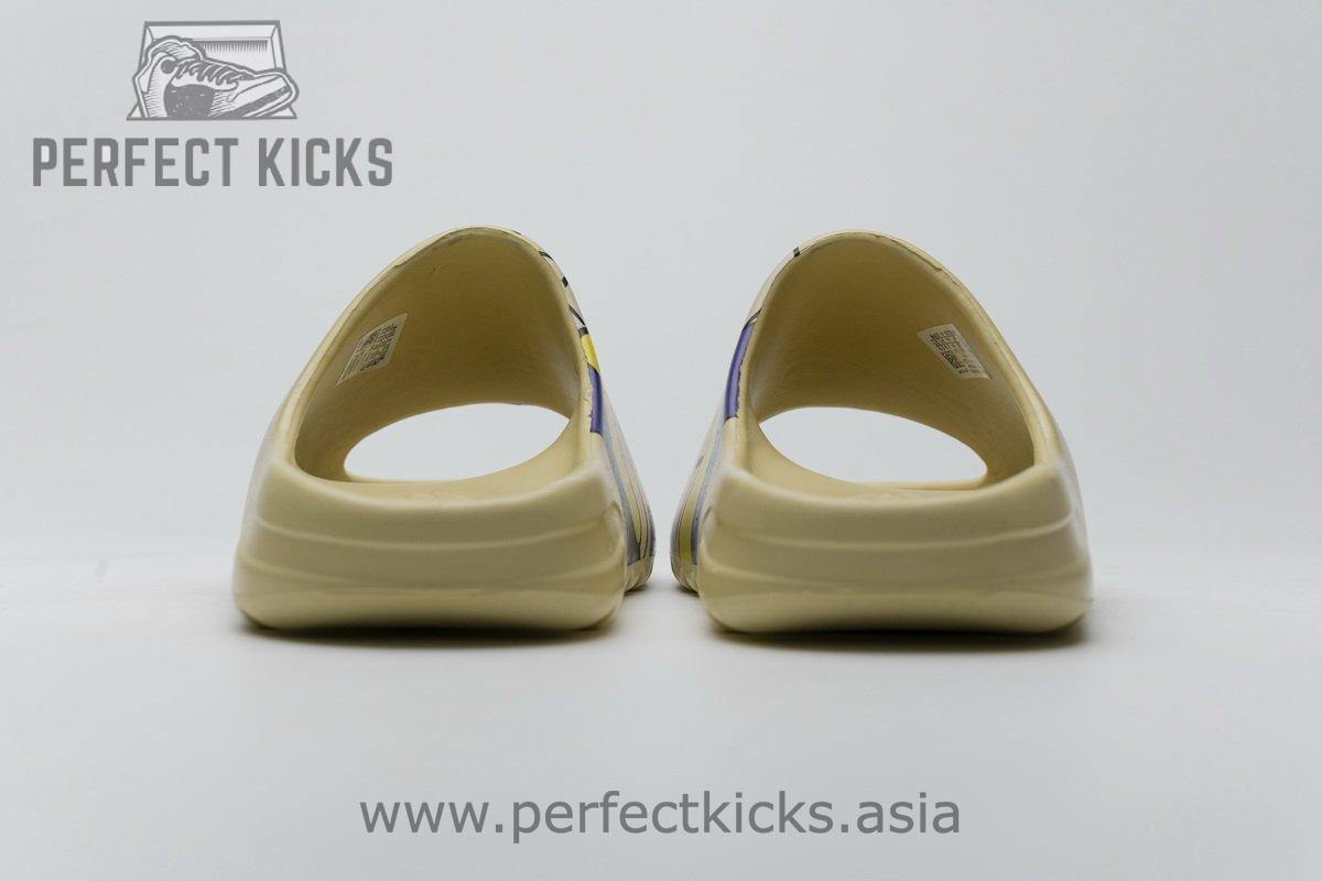 FW6344 adidas Yeezy Slide - Image 5