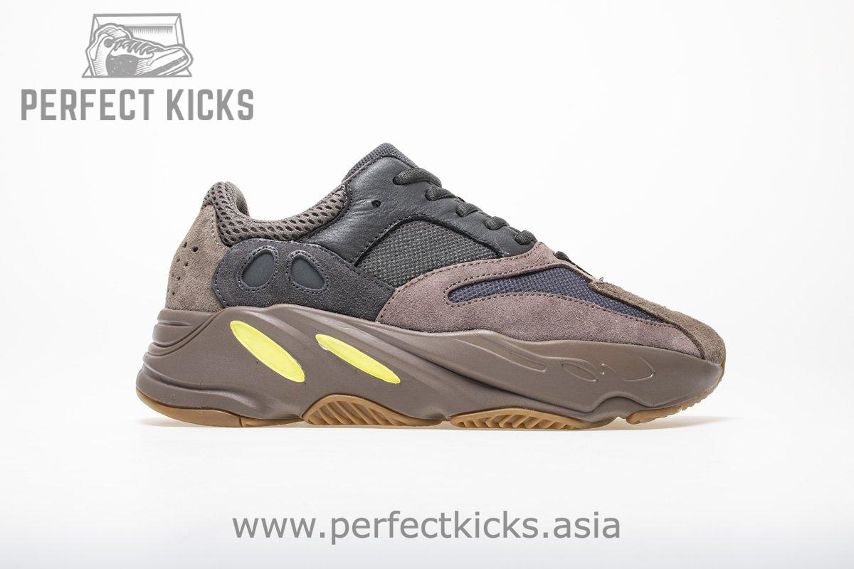 Yeezy Boost 700 “Mauve” EE9614 - Image 2