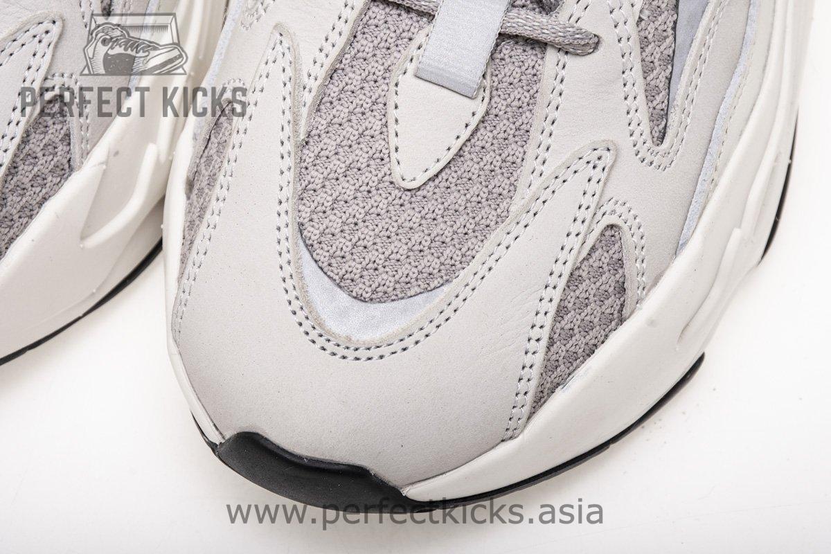 Yeezy Boost 700 V2 “Static”EF2829 - Image 7