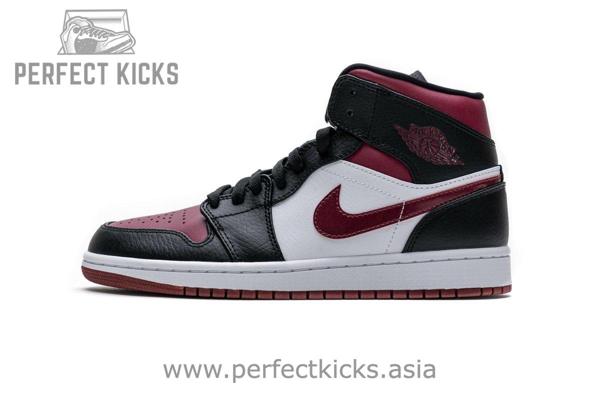 554724-066 Air Jordan 1 Mid Bred Toe