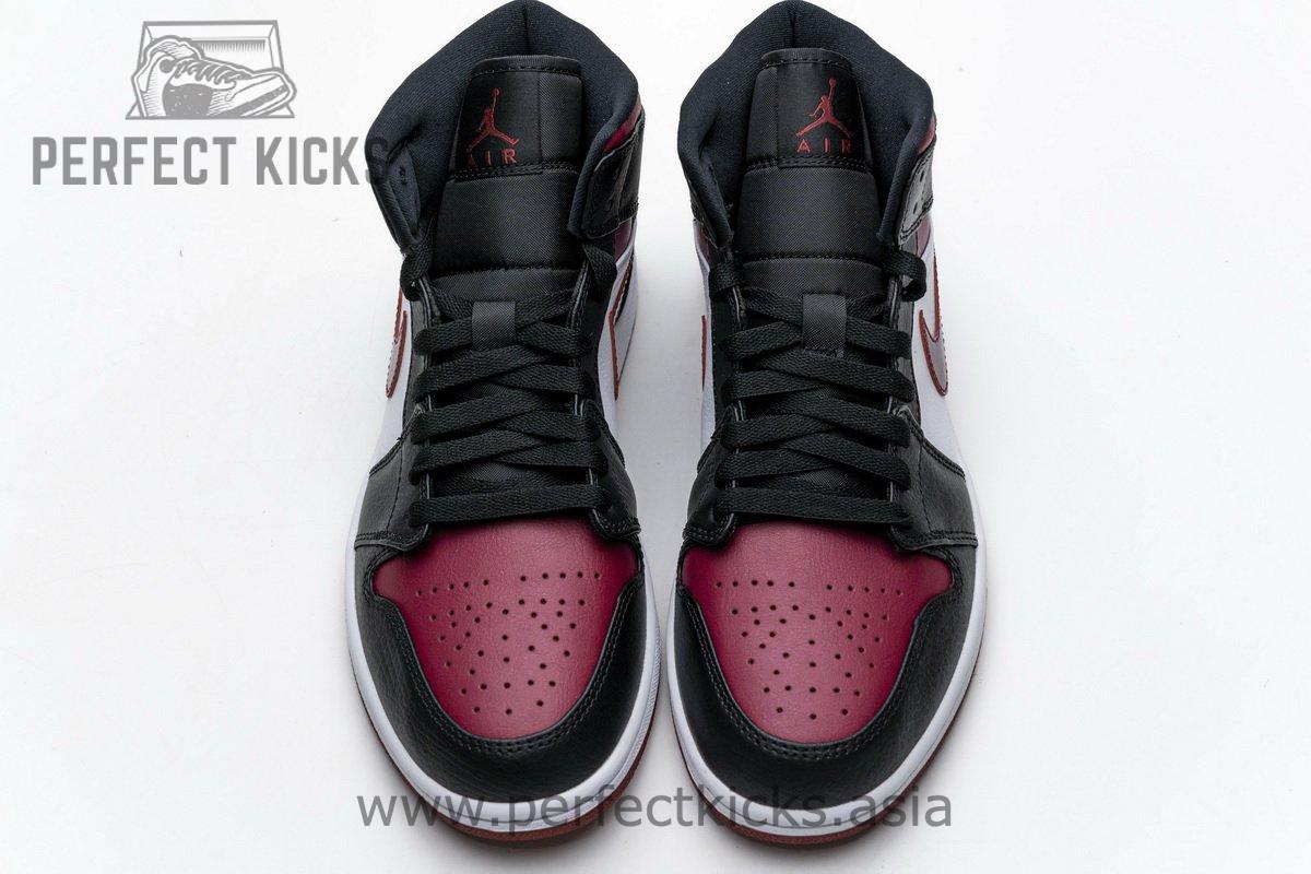 554724-066 Air Jordan 1 Mid Bred Toe - Image 5