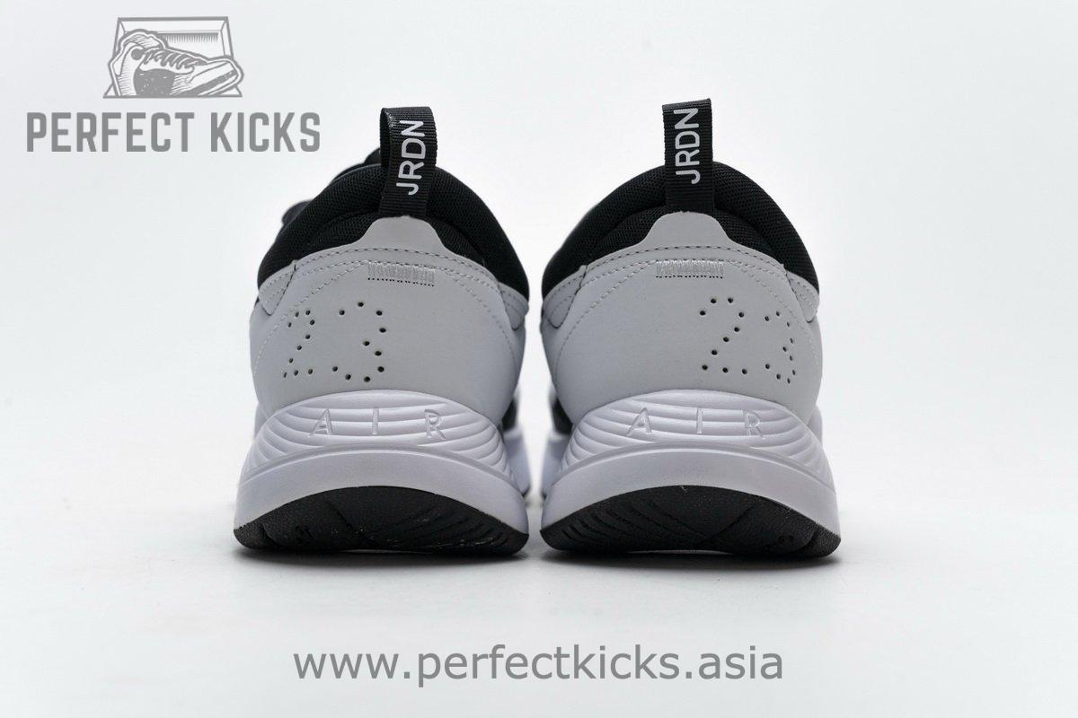 CV1761-100 Fragment Design x Jordan Delta SP Black White - Image 10