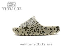 FW6345 adidas Yeezy Slide “Graffiti”