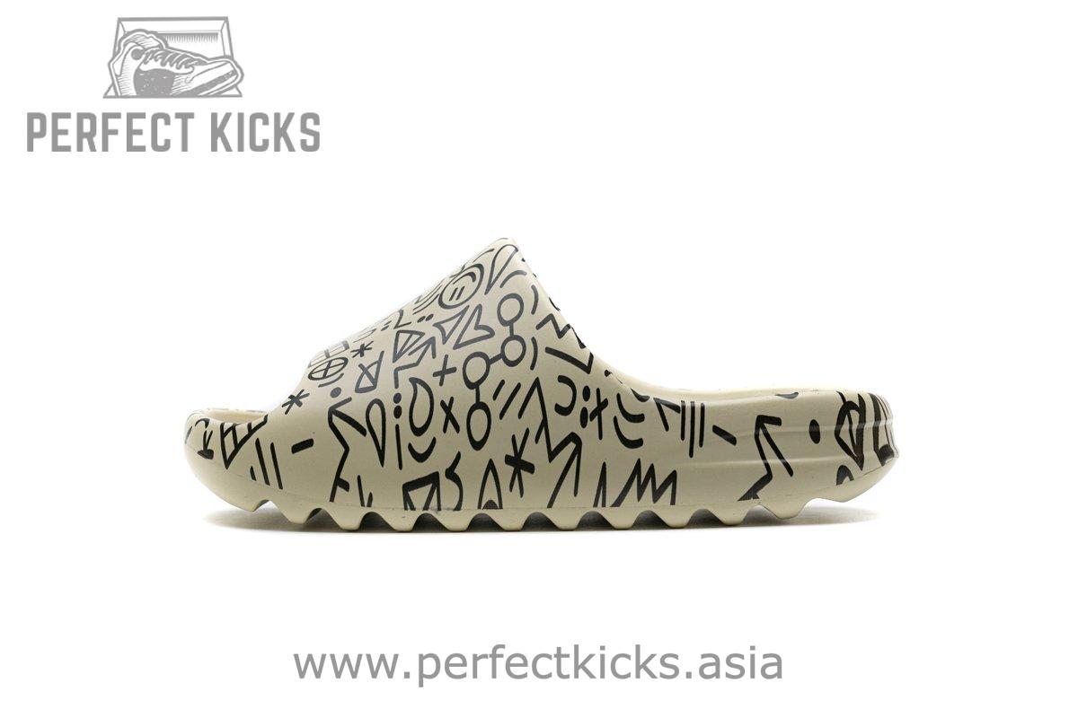 FW6345 adidas Yeezy Slide “Graffiti”