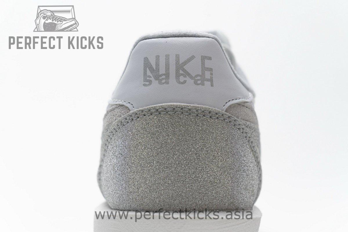 BV5053-100 Sacai x Nike LDWaffle White Bright White - Image 18