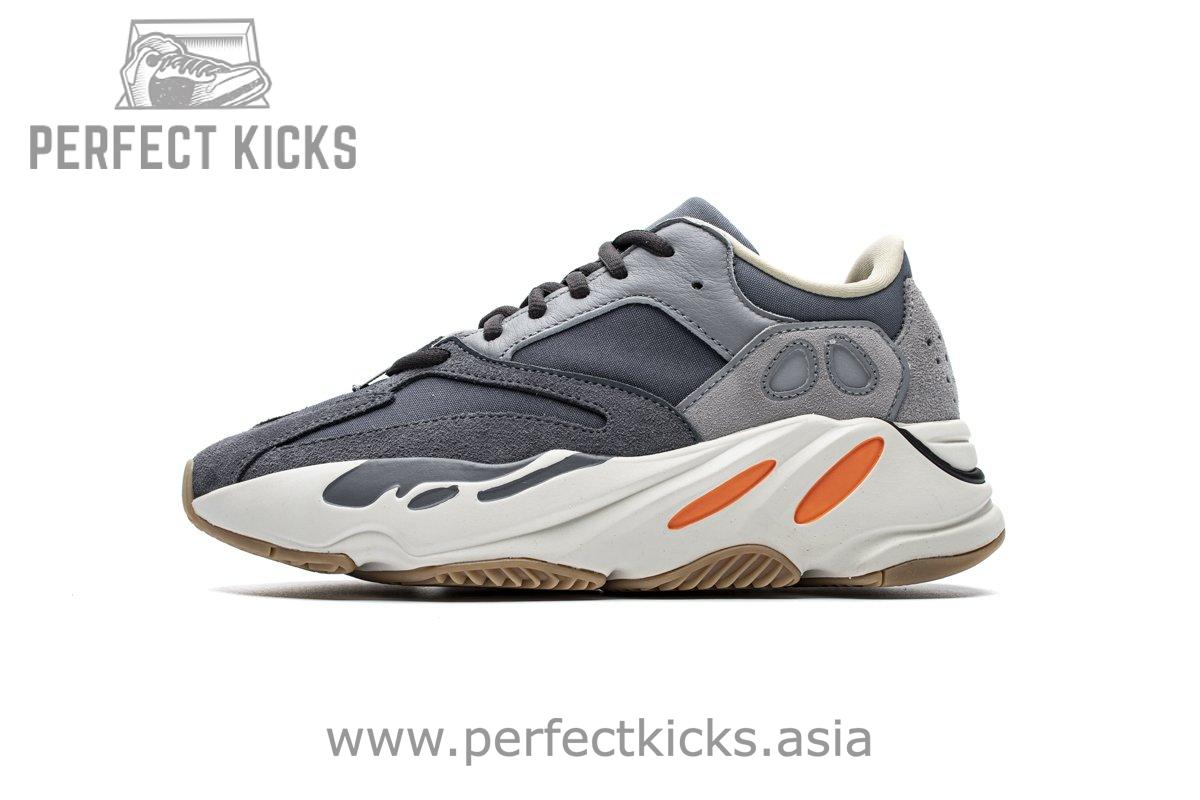 Yeezy Boost 700 “Magnet”FV9922