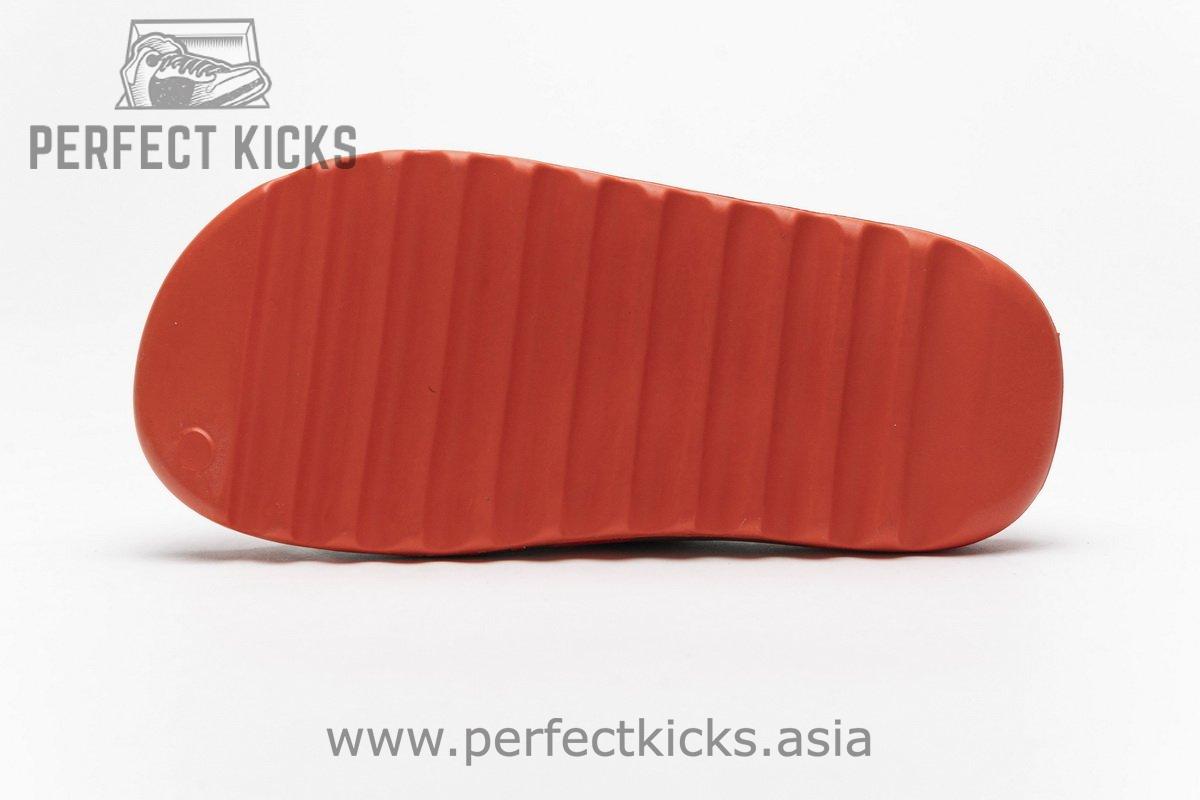 FH6346-12 adidas Yeezy Slide - Image 10