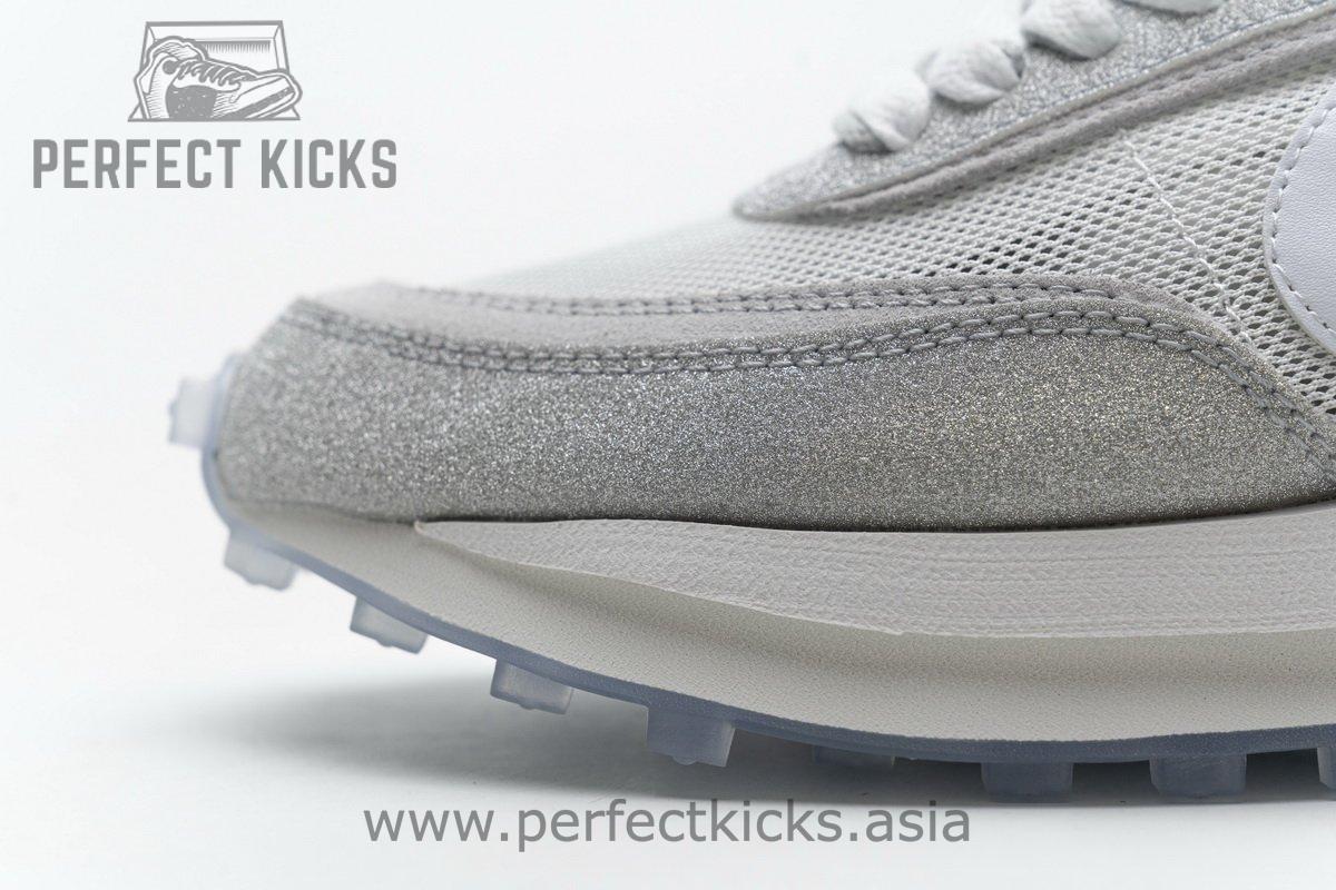 BV5053-100 Sacai x Nike LDWaffle White Bright White - Image 15