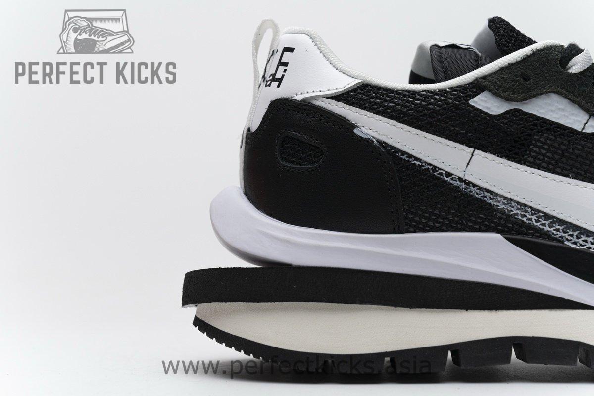 CI9928-001 Sacai x Nike Pegasua Vaporfly Black White - Image 9