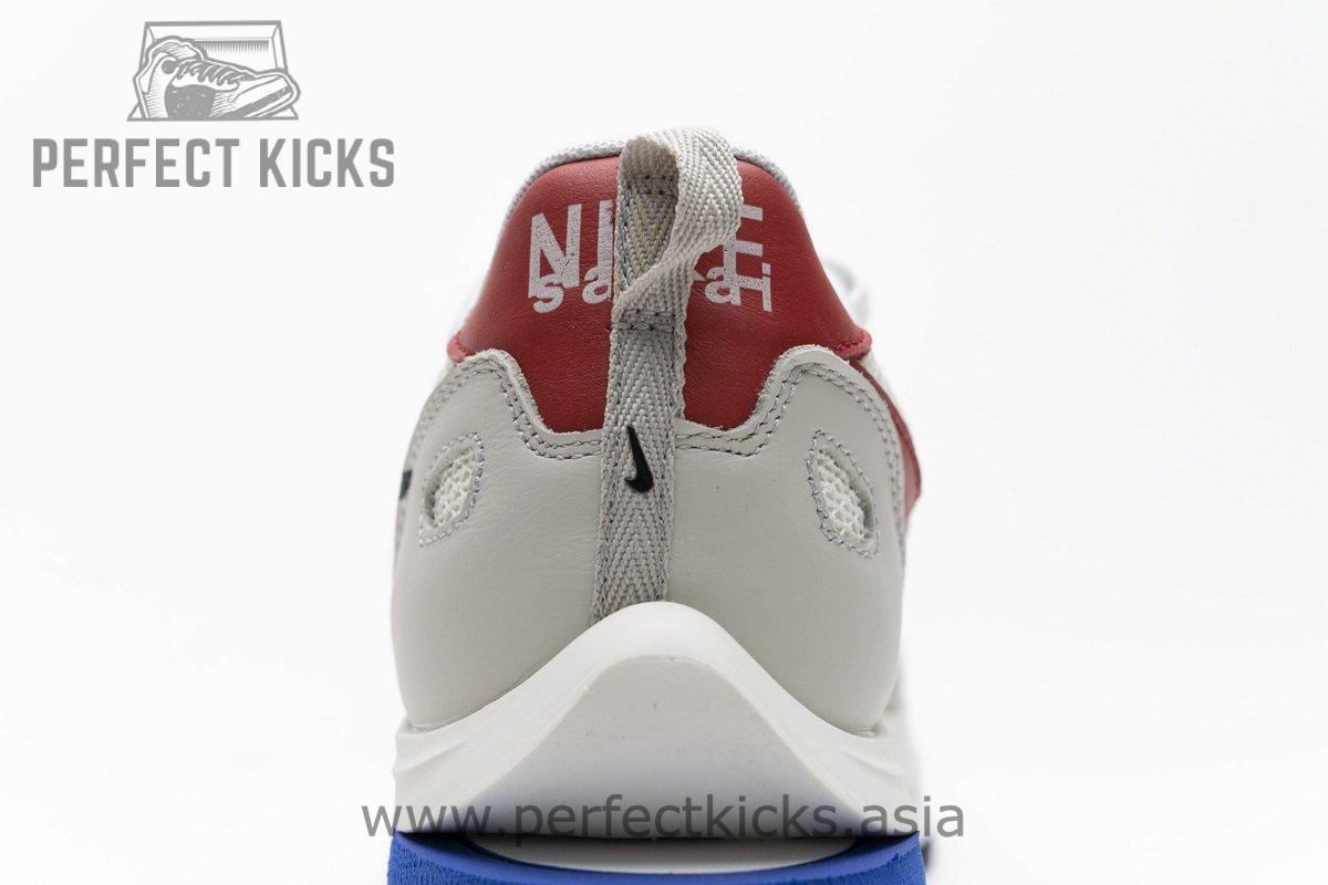 CI9928-010 Sacai x Nike Pegasua Vaporfly Villain Grey Blue Red - Image 18
