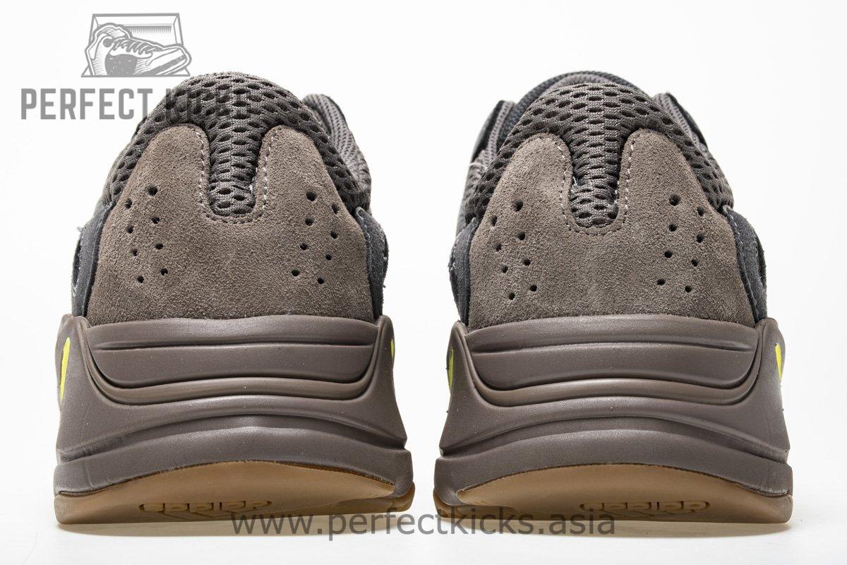 Yeezy Boost 700 “Mauve” EE9614 - Image 4