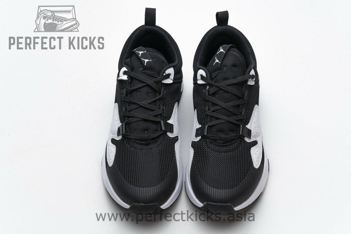 CV1761-100 Fragment Design x Jordan Delta SP Black White - Image 5