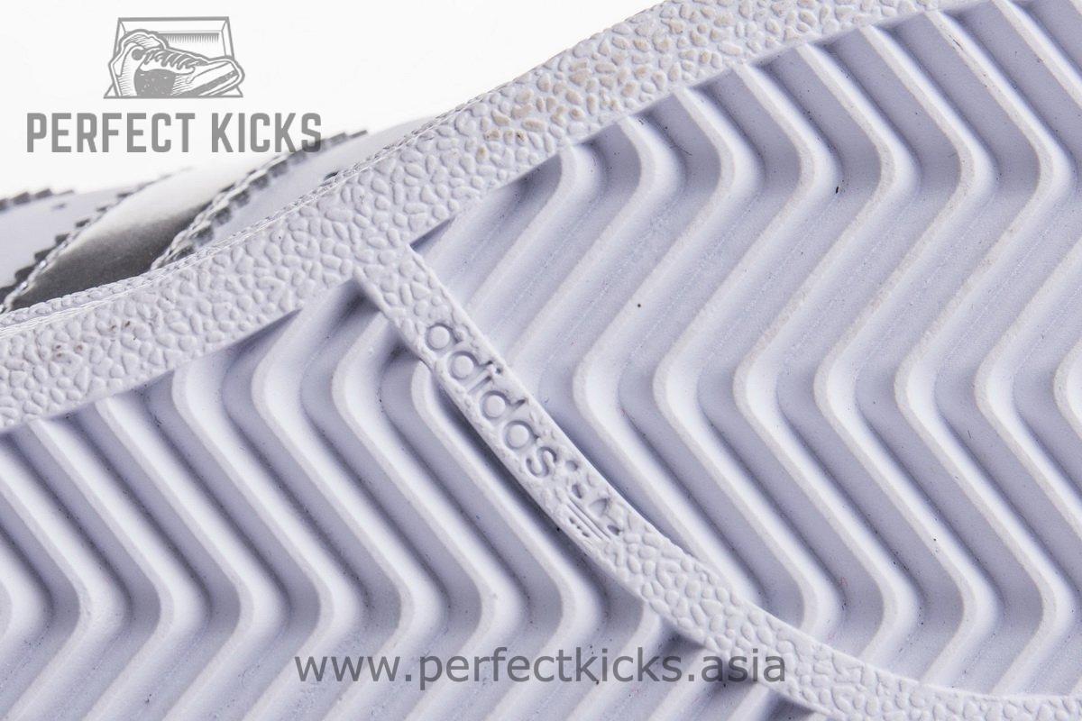 Superstar Shoes Footwear White/Silver Metallic/Core Black - Image 8