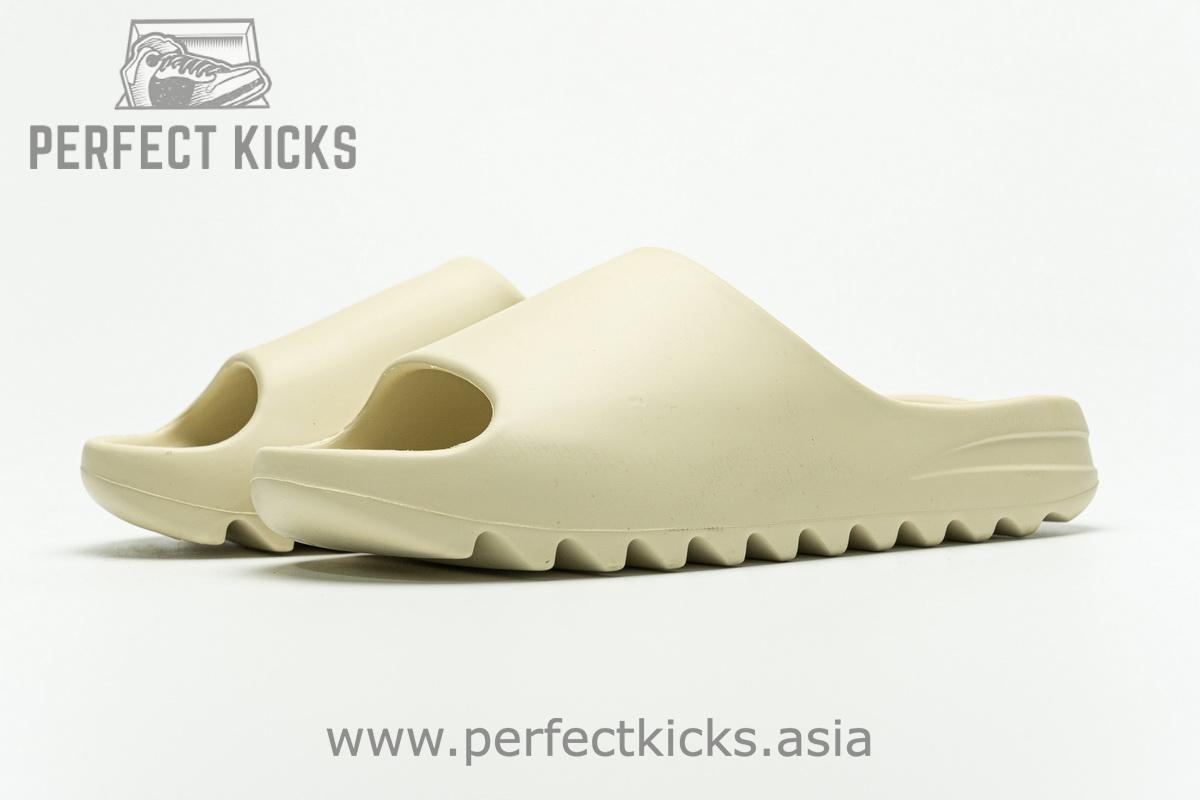 Adidas Yeezy Slide “Desert Sand” - Image 3