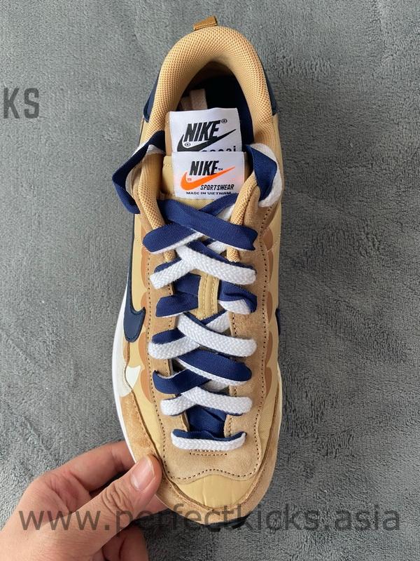 Sacai x Nike VaporWaffle Sesame and Blue Void - Image 4