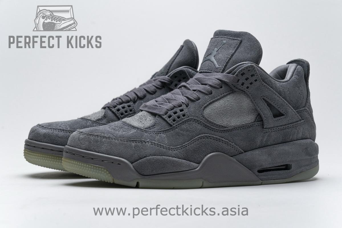 Air Jordan 4 Retro KAWS - Image 4