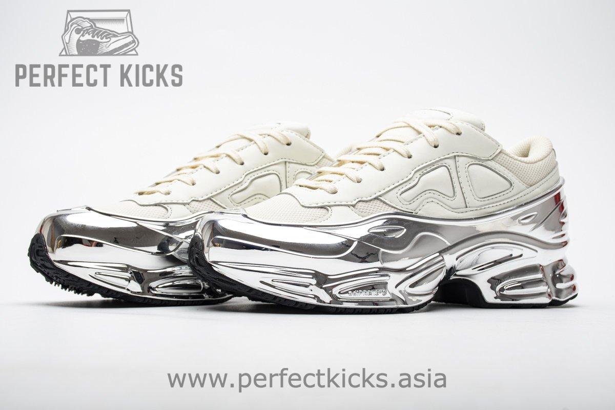 EE7945 adidas X Raf Simons Ozweego Cream White Silver Metallic - Image 3