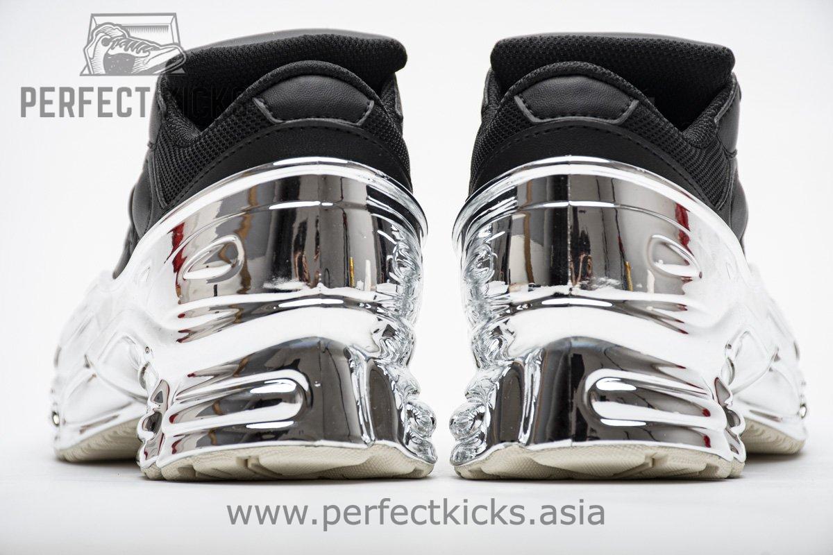 EE7944 adidas X Raf Simons Ozweego Black Silver Metallic - Image 8