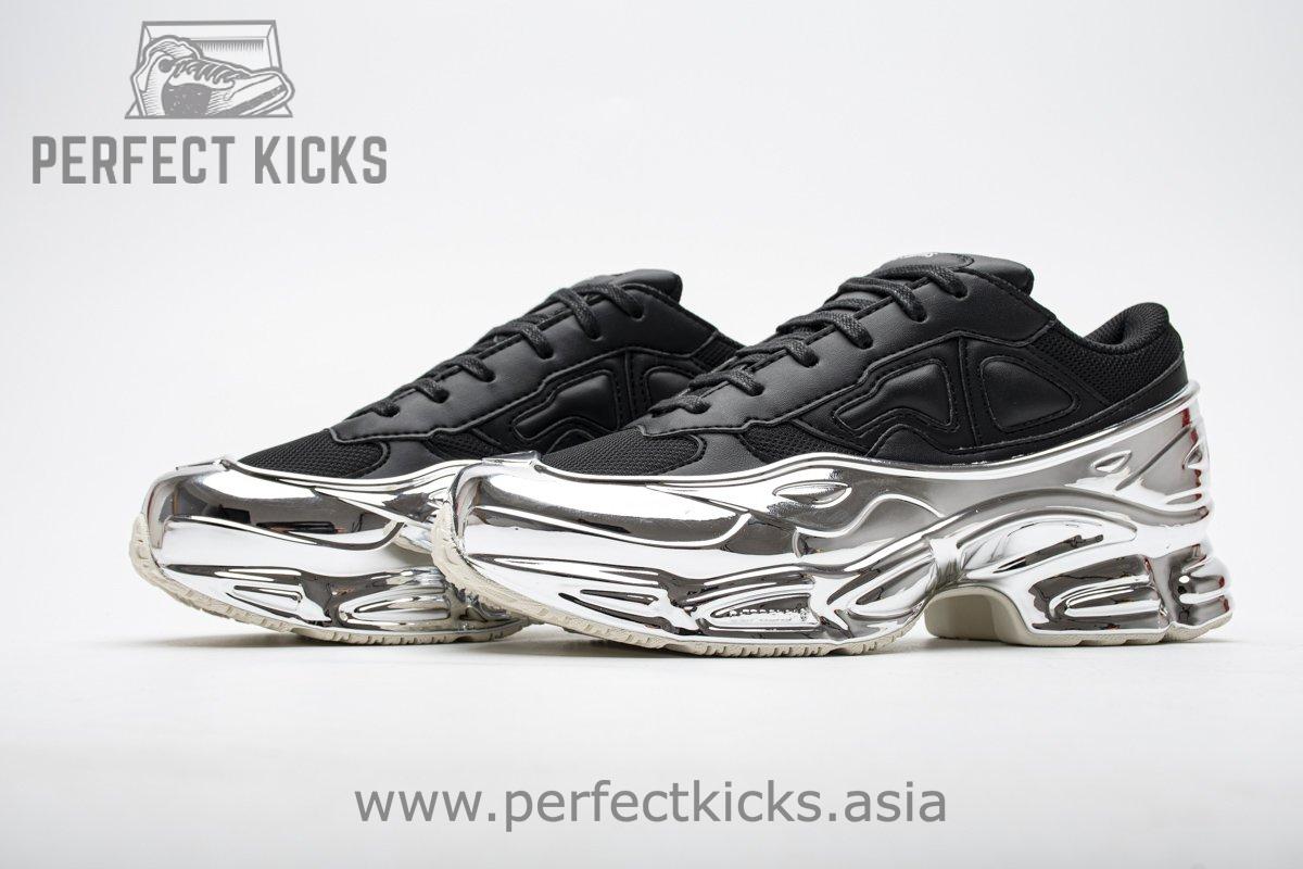 EE7944 adidas X Raf Simons Ozweego Black Silver Metallic - Image 4