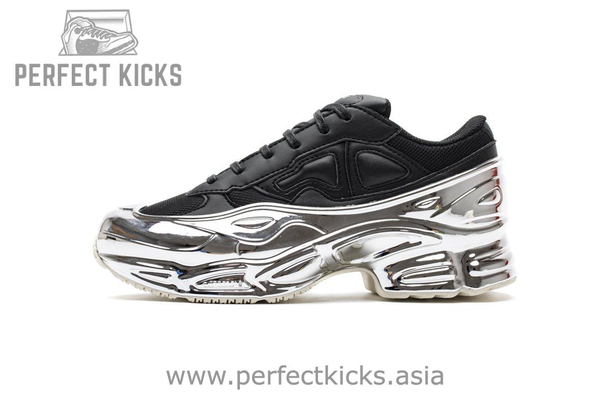 EE7944 adidas X Raf Simons Ozweego Black Silver Metallic