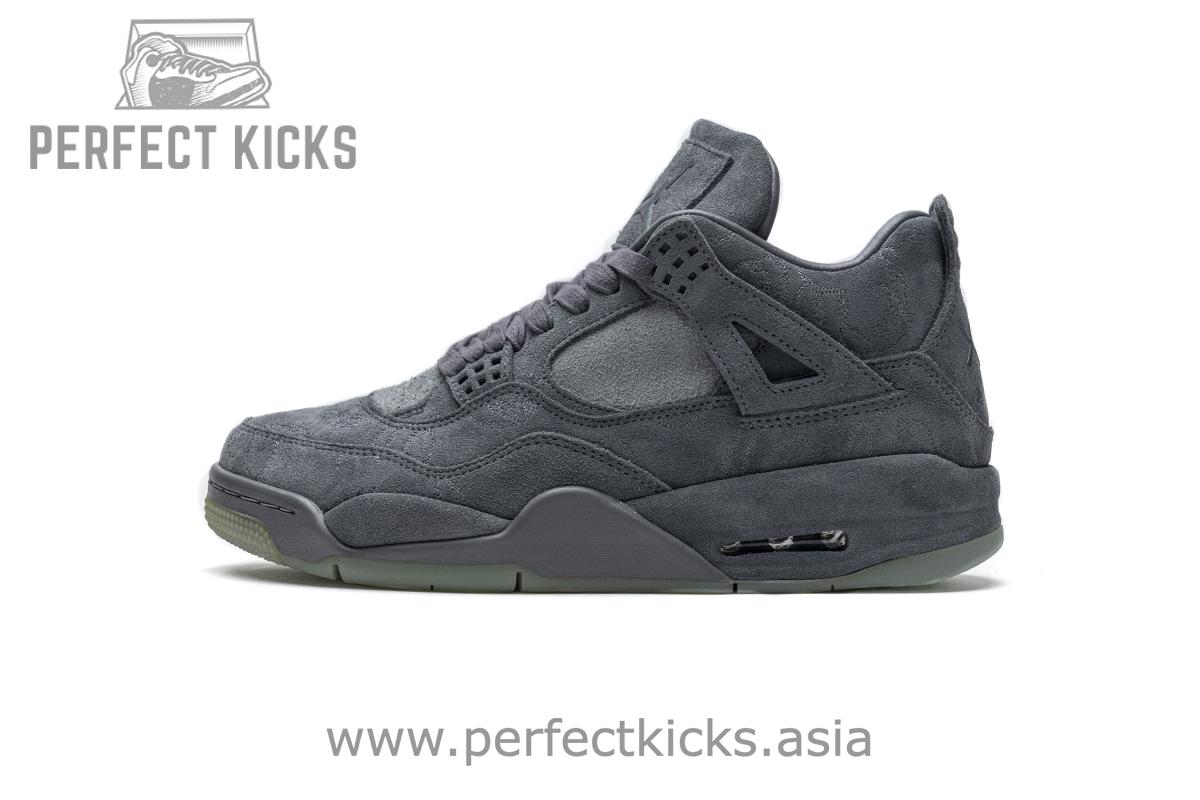 Air Jordan 4 Retro KAWS