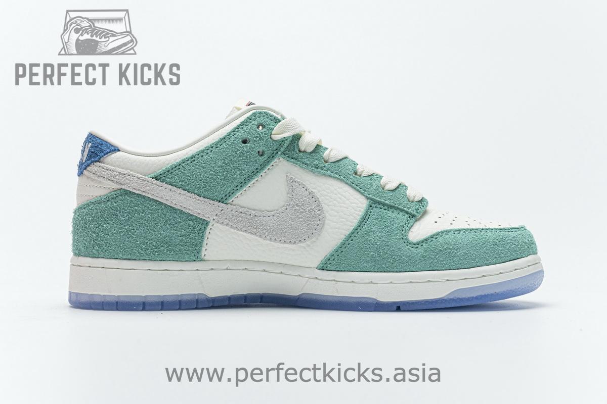 CZ6501-101 Kasina x Nike Dunk Low -Neptune Green - Image 6