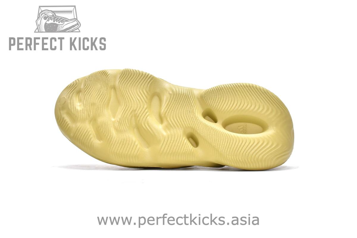 Adidas Yeezy Foam Runner Sulfur - Image 7