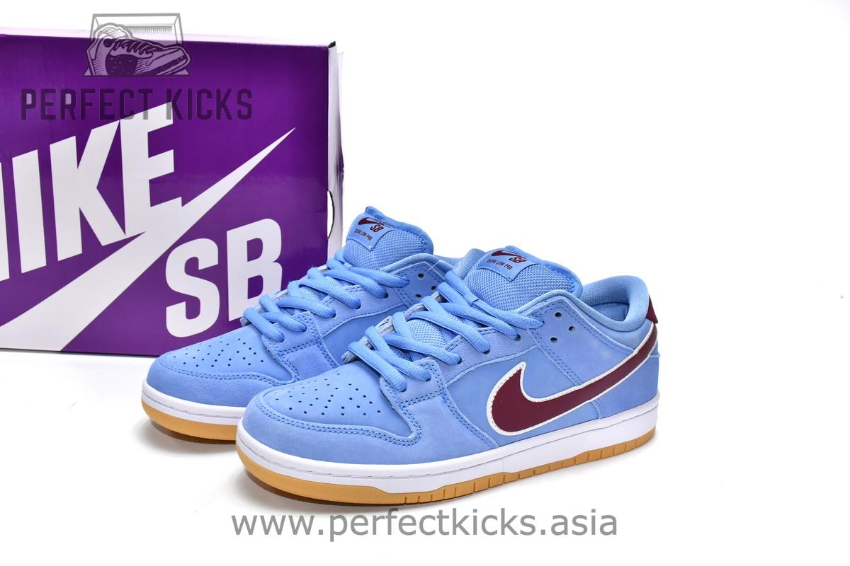 Nike SB Dunk Low Philadelphia Phillies - Image 3