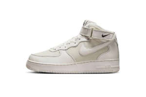 Nike Air Force 1 Mid 'Light Bone Phantom'